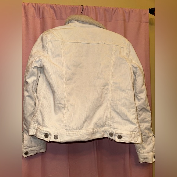 GAP fur lined denim jacket - Picture 3 of 3